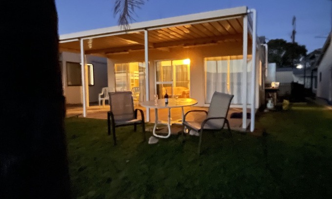 Port Broughton Casa | Lots of dates are now available. Aussie pet friendly shack Summer rental