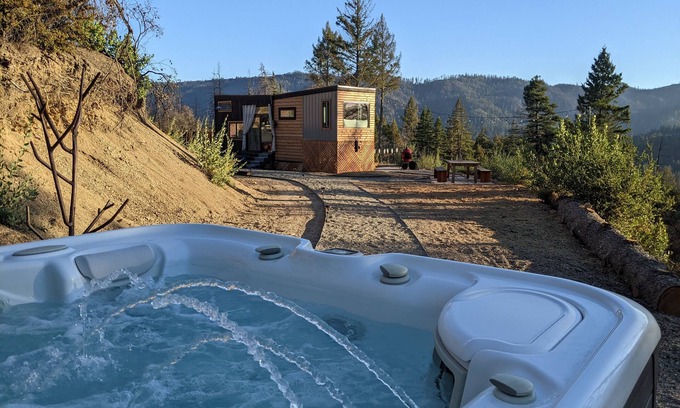 Boulder Creek Cabaña | Lotus Tiny Home at The Eyries - Escape, Awe, Inspiration