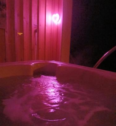 Bertric-Buree Hotel | Love-Room Spa de la TRUFFIERE