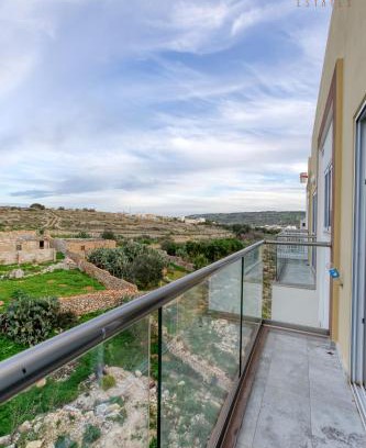 Mgarr Apartamento | Lovely 3BR Apt with Private Balcony & Views in Mgarr by 360 Estates