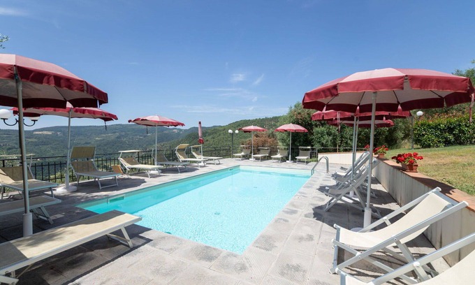 Montebonello Apartamento | Precioso apartamento con WIFI, A/C, piscina, TV, mascotas permitida y vista panorámica