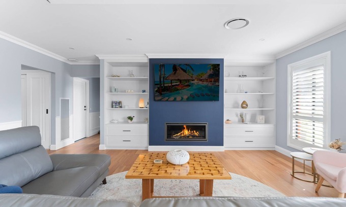 Laffing Waters Casa | Lovely Laffing Waters - Modern + Peaceful with Gym