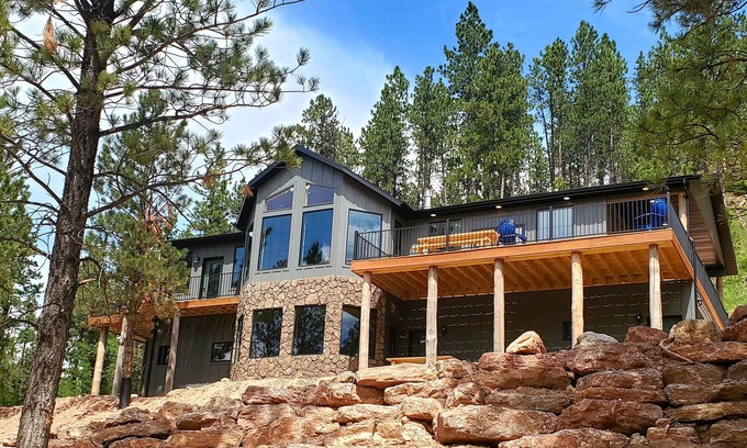 Spearfish Casa | Lower Level of Mountain Home 10 minutes from Downtown Spearfish