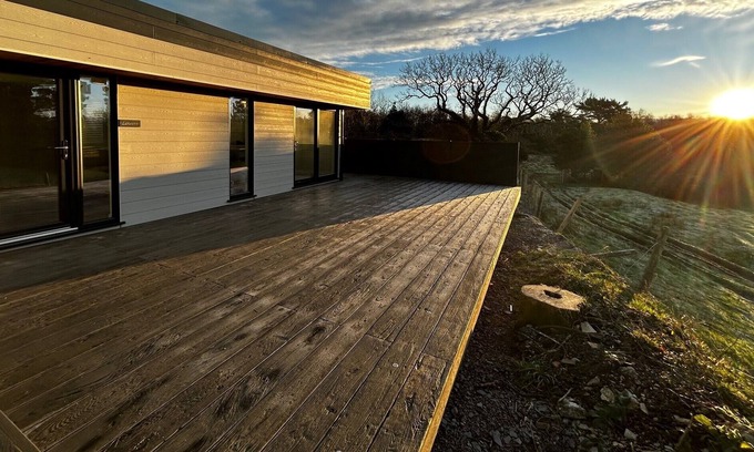 Menai Bridge Cabina | Lowern, a Luxury Retreat Near Menai Bridge