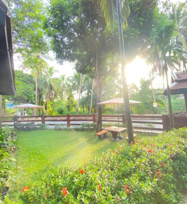 Luang Prabang Hotel | Luang Prabang Sirikili Villa River View
