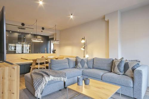 Vielha e Mijaran Apartamento | Luderna - Apartamento con terraza Montanero