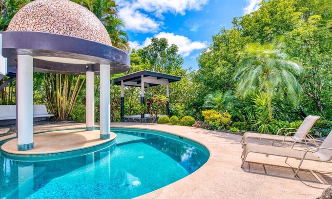 Nosara Complejo | 𝑳𝒖𝒙𝒆 15BR Mansion » 4 Villas » 2 Pools » Retreats » Weddings » 24-7 Security