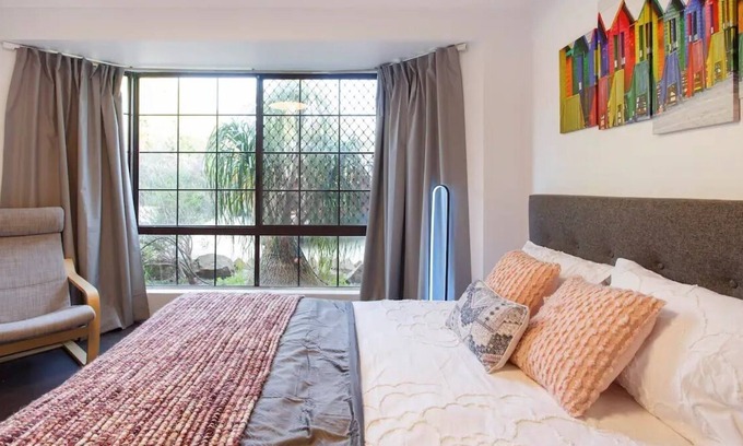 Marangaroo Casa | Luxe 3BR: A Holiday Retreat near to Beaches and Golf Course!