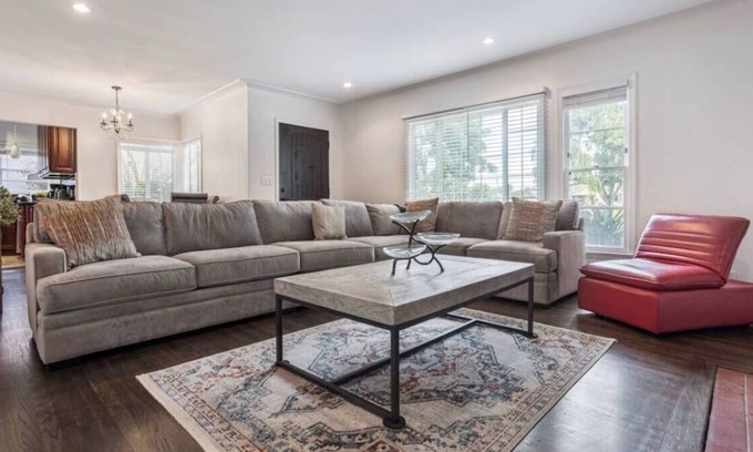 Old Town Casa | Luxe Monthly Rental in Torrance near Beaches