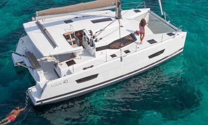Key West Alquiler De Eote | Luxurious 40' Sailing Yacht located in a beautiful resort! VRBO NEW OFFER!