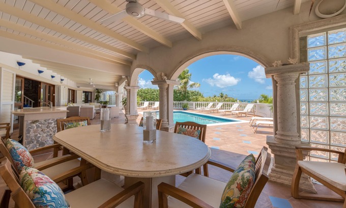 Orient Bay Villa | Lujoso 4bdr / 4 1/2 baño Alquiler Chalet en Orient Bay