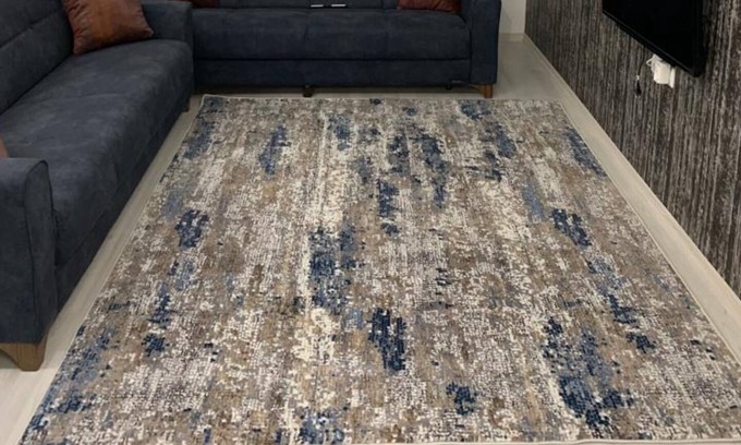 Yenisehir Apartamento | Luxurious apartment in a beautiful, rural area with views of a historic castle..