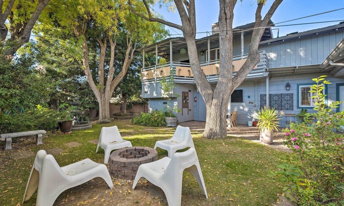 Lodi Apartamento | Luxurious Downtown Lodi Apartment in Wine Country!