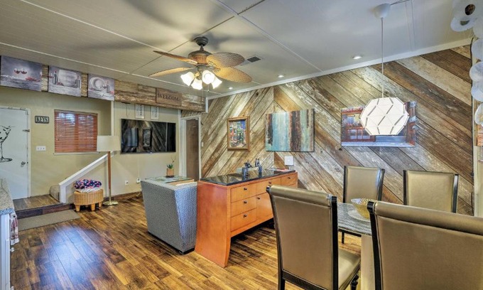 Lodi Apartamento | Luxurious Downtown Lodi Apartment in Wine Country!