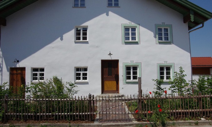 Ammerland Casa | Luxurious eco-friendly historic Farmhouse in panoramic alpine region