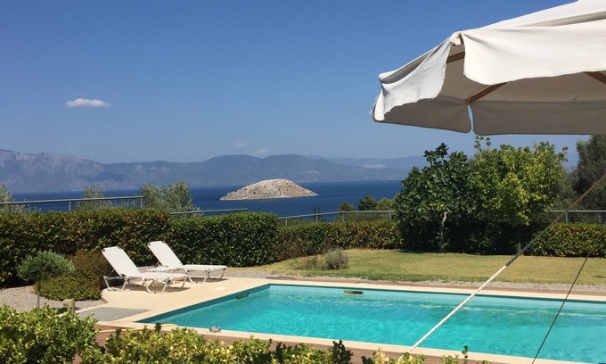 Skroponeria Villa | Villa Skorponeria de lujo - junto al mar, cerca de Atenas!