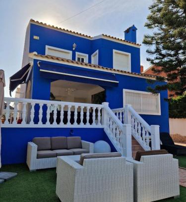 Valverde Alto Villa | Luxurious Villa with communal Pool near the sea