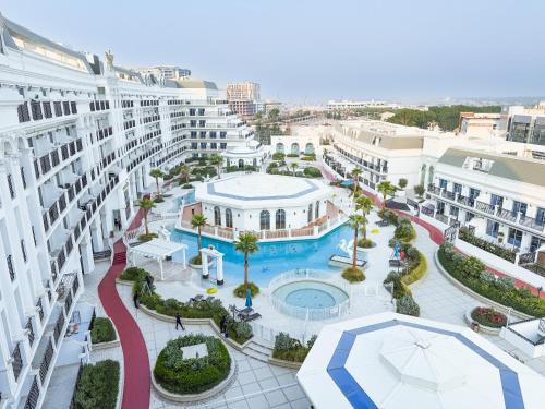 Al Barsha Apartamento | Luxury 1BR Lagoon View Arjan near Miracle Garden Vincitore Benessere by Green Sky Holiday Homes