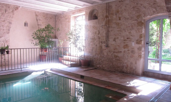 Montagnac Apartamento | LUXURY APARTMENT (4-5 PEOPLE) IN A 17th CENTURY RESIDENCE