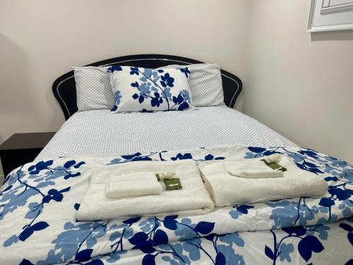 Mount Pleasant Casa | Luxury Basement-Private Bdr & Bathroom with free parking In Toronto