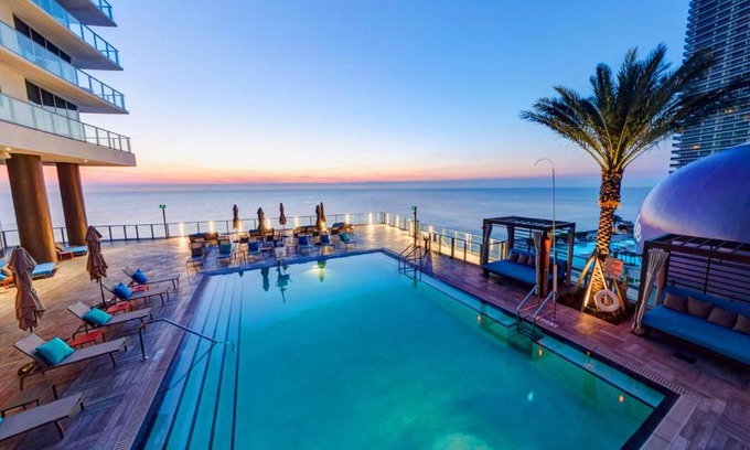 Hollywood South Central Beach Apartamento | Luxury Beach Resort