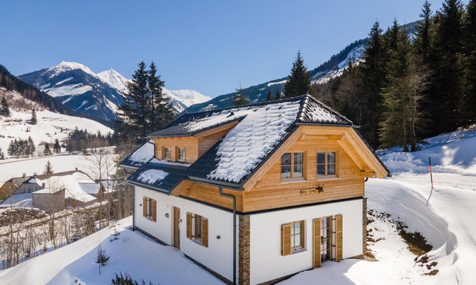 Donnersbachwald Chalet De Esquí | Luxury chalet with 2 terraces, sauna and stove