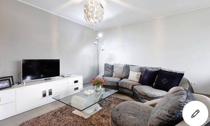 Merl Apartamento | Apartamento de lujo en el centro de la ciudad de Belair, capacidad para 4