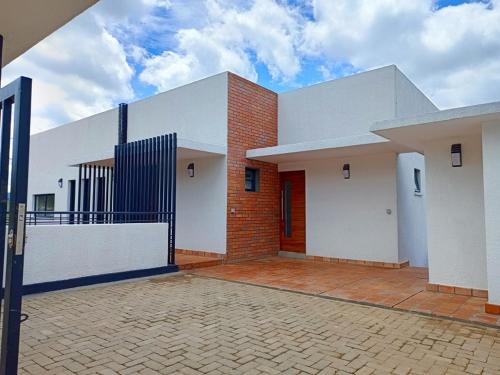 Kigali Apartamento | Luxury Cottage, Gacuriro, Kigali city