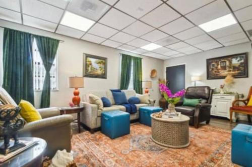 Keystone Casa | Luxury, Countryside, Tranquil Retreat at The French Château of Odessa