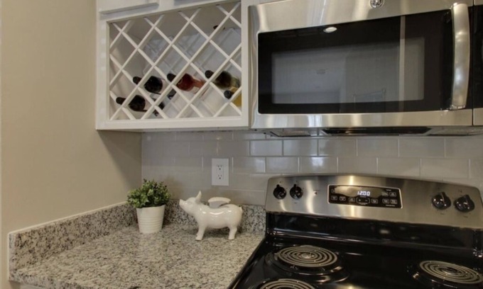 Jacksonville Condominio | 🔆Luxury Gated Condo Heart ♥️ Everything!🔆