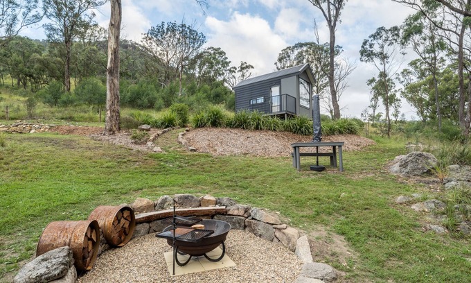 Joadja Cabina | Luxury Off-Grid Tiny House in the beautiful Southern Highlands