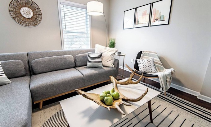 Lower East Side Apartamento | Luxury Penthouse, Best Location, Free Parking