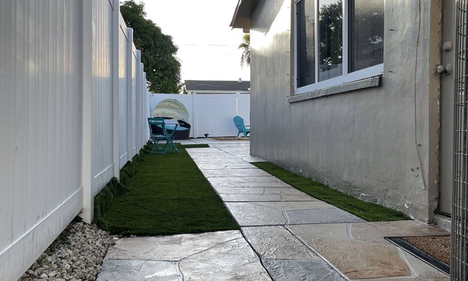 Lauderdale Lakes Apartamento | Luxury pool view with private entrance