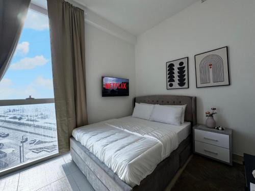 Khalifa City Apartamento | Luxury Private Studio