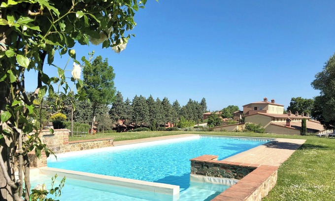 Trequanda Complejo | Luxury resort in the Tuscan countryside