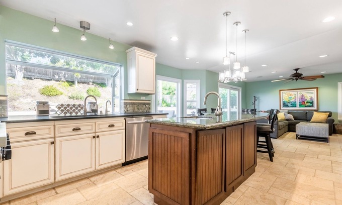 Carmel Valley Casa | Luxury San Diego House: Beach, Pool & Pet-friendly by Redawning