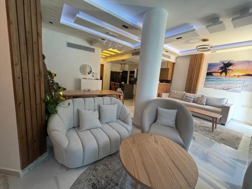 Al Mamsha El Seyahi Apartamento | Luxury Smart Home- Villa Duplex