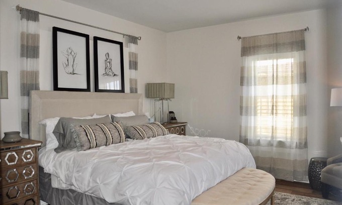 Rapid City Apartamento | Luxury Studio w KIT DT RC 30 mins fm Mt. Rushmore