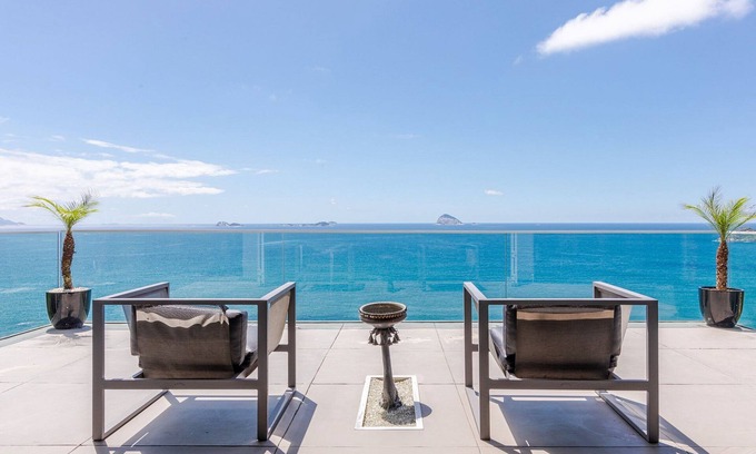 Joatinga Villa | Villa de lujo en Joá con hermosa vista - Joa004