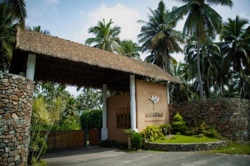 Wellington Hotel | Maayaa riverside villa by KPM Tripenta