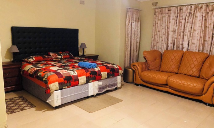 Masvingo Casa | “MABWE Residence 3mins from Great Zimbabwe Ruins
