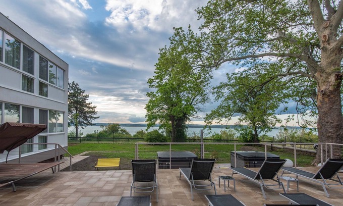 Balatonfoldvar Casa | Magaspart Panzió