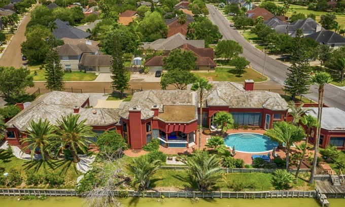 Harlingen Casa | Magical Waterfront Birdwatching