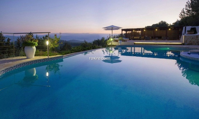 Sant Antoni de Portmany Villa | Magnífica villa Beia con piscina, barbacoa, gimnasio, billar, tenis y futbolín