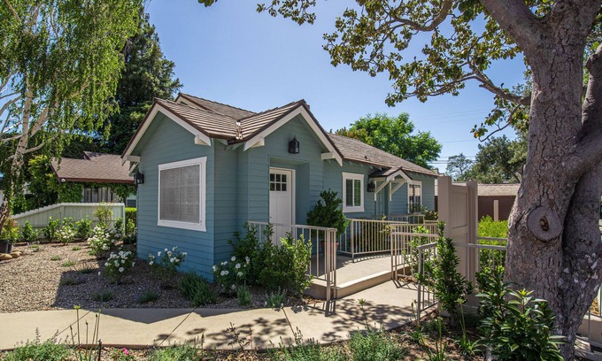 Solvang Cabaña | Magnolia Cottage - Solvang, CA