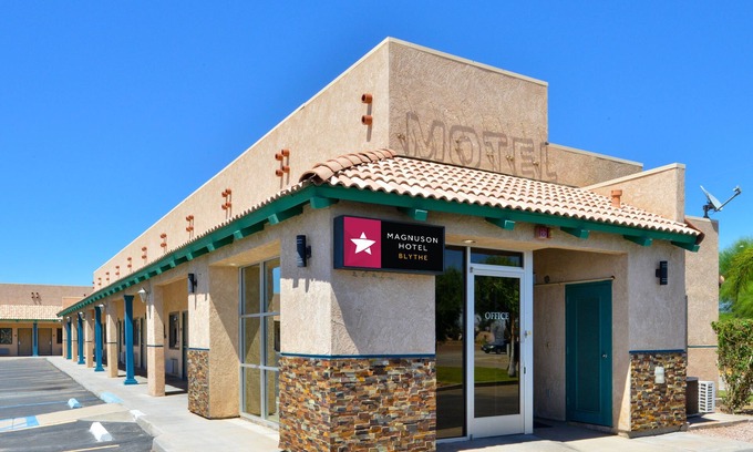 Blythe Hotel | Magnuson Hotel Blythe