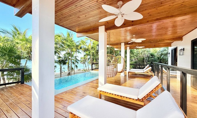 Roatan Villa | Main House @ Pacific Pearl, Milton Bight