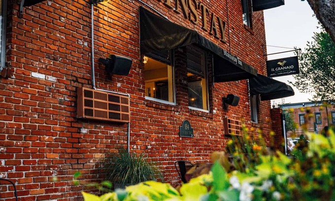 Phoenixville Hotel | Mainstay Inn