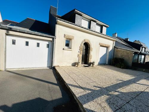 Kerroch Villa | Maison ALIS 5 pièces 10 personnes à 100 mètres de la plage du Courégant