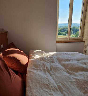 Thenon Cama Y Desayuno | Maison Aurinko